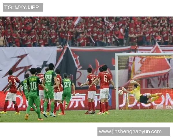 恒大与国安精彩对决回放分析及比赛亮点总结